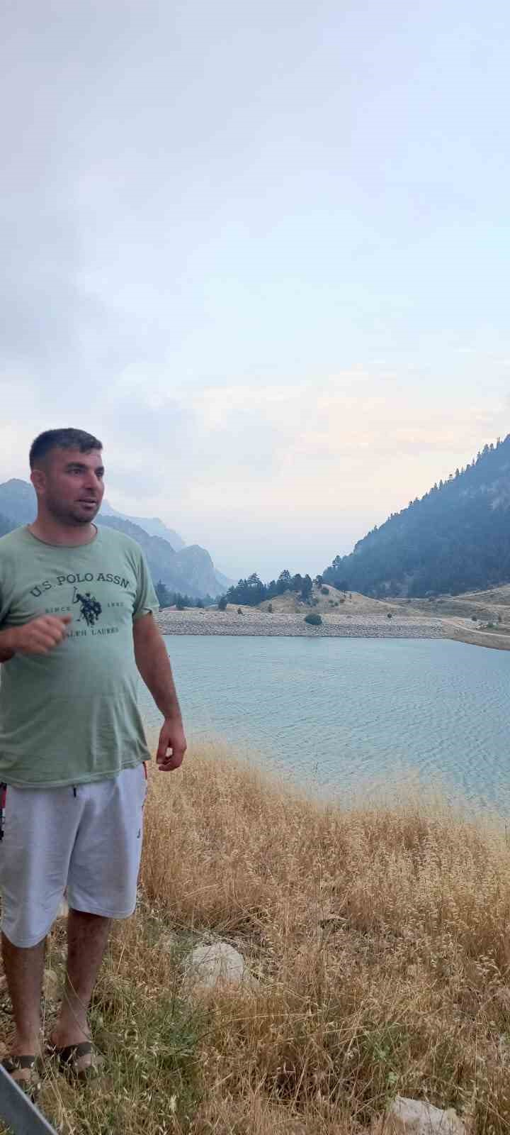Bacağından alınan dokuyla yeni yüzüne kavuştu