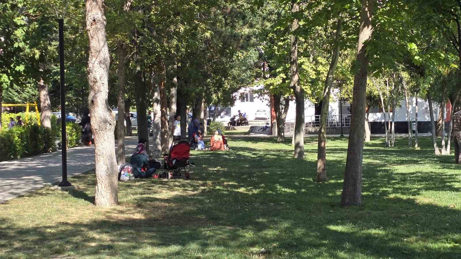 Sungurlu’da termometreler 41 dereceyi gördü