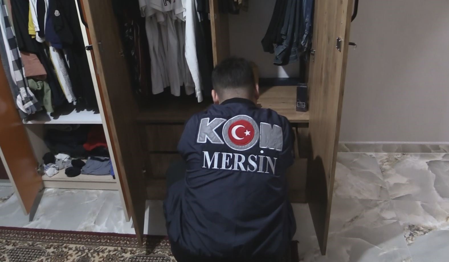 Mersin’de FETÖ’nün güncel finans yapılanmasına operasyon: 11 gözaltı