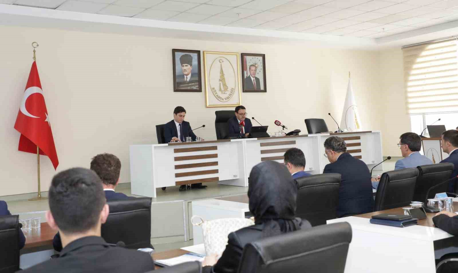 Vali Işın: "Kütahya’da 6 ayda 95 proje tamamlandı"