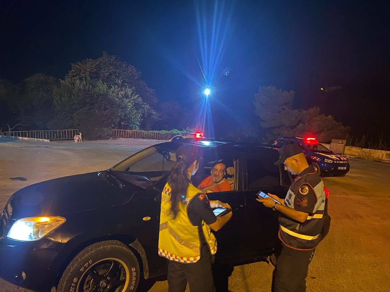 Zonguldak&rsquo;ta jandarma ve polisin huzur denetimleri s&uuml;r&uuml;yor
