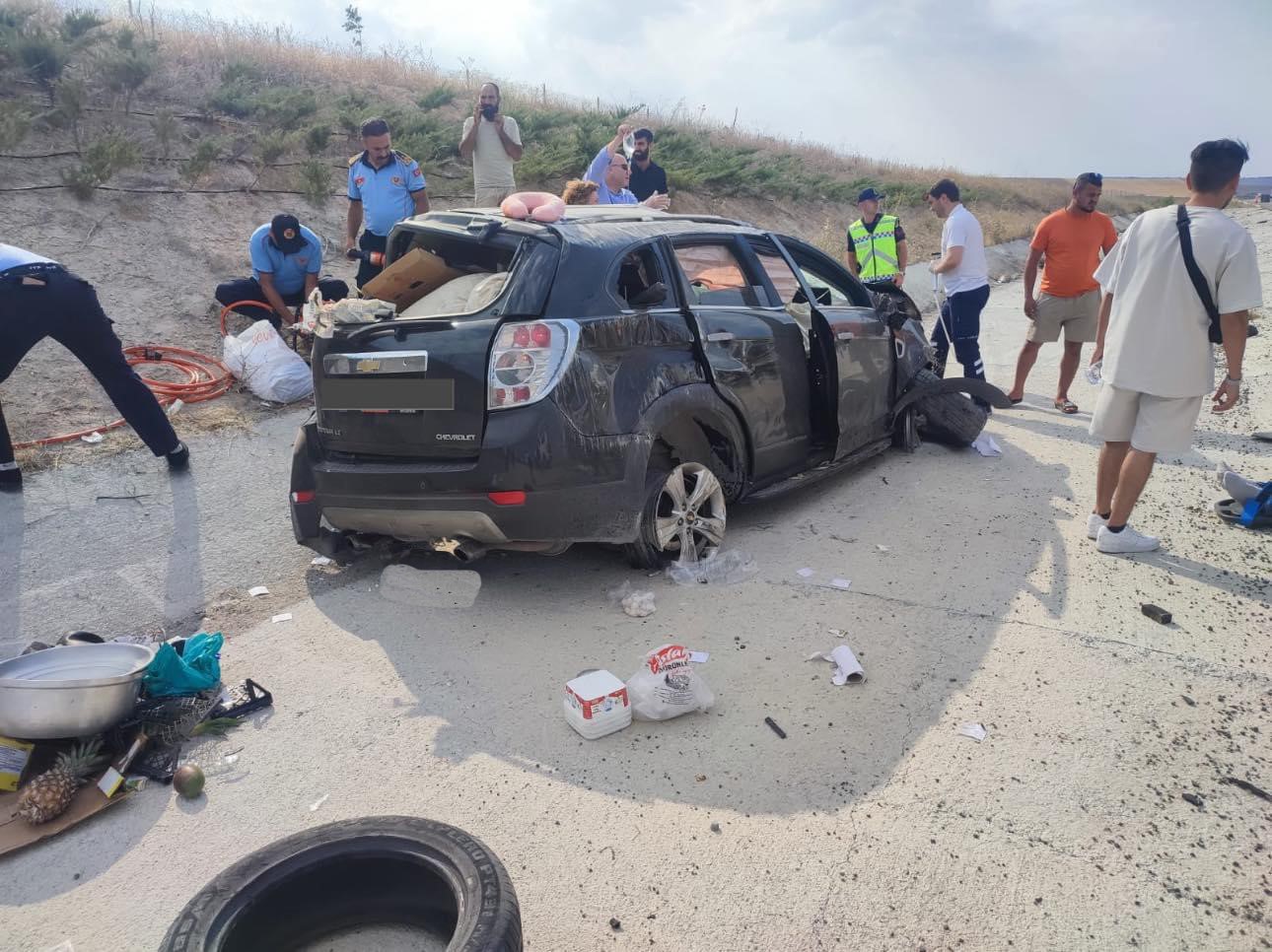 Aksaray’da otomobil bariyerlere çarptı: 1 ölü, 2 yaralı