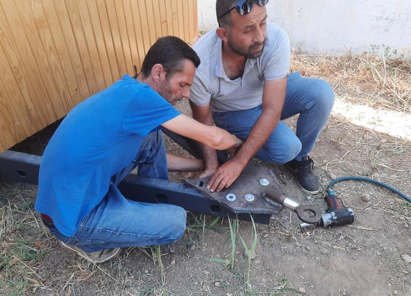 Burhaniye Belediyesi&rsquo;nden imarsız yapılara m&uuml;dahale
