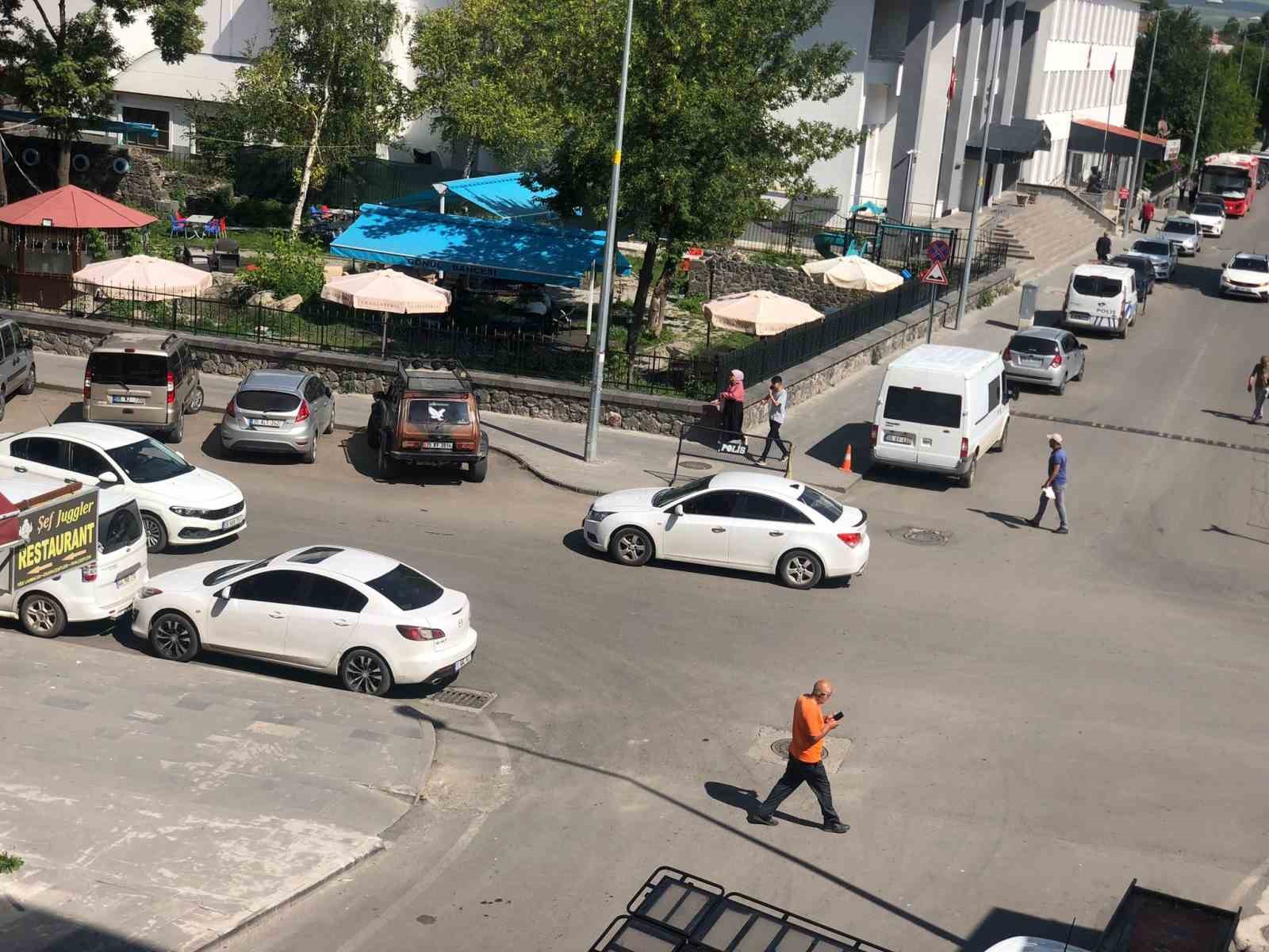 Kars&rsquo;ta trafiğe kayıtlı ara&ccedil; sayısı 49 bin 903
