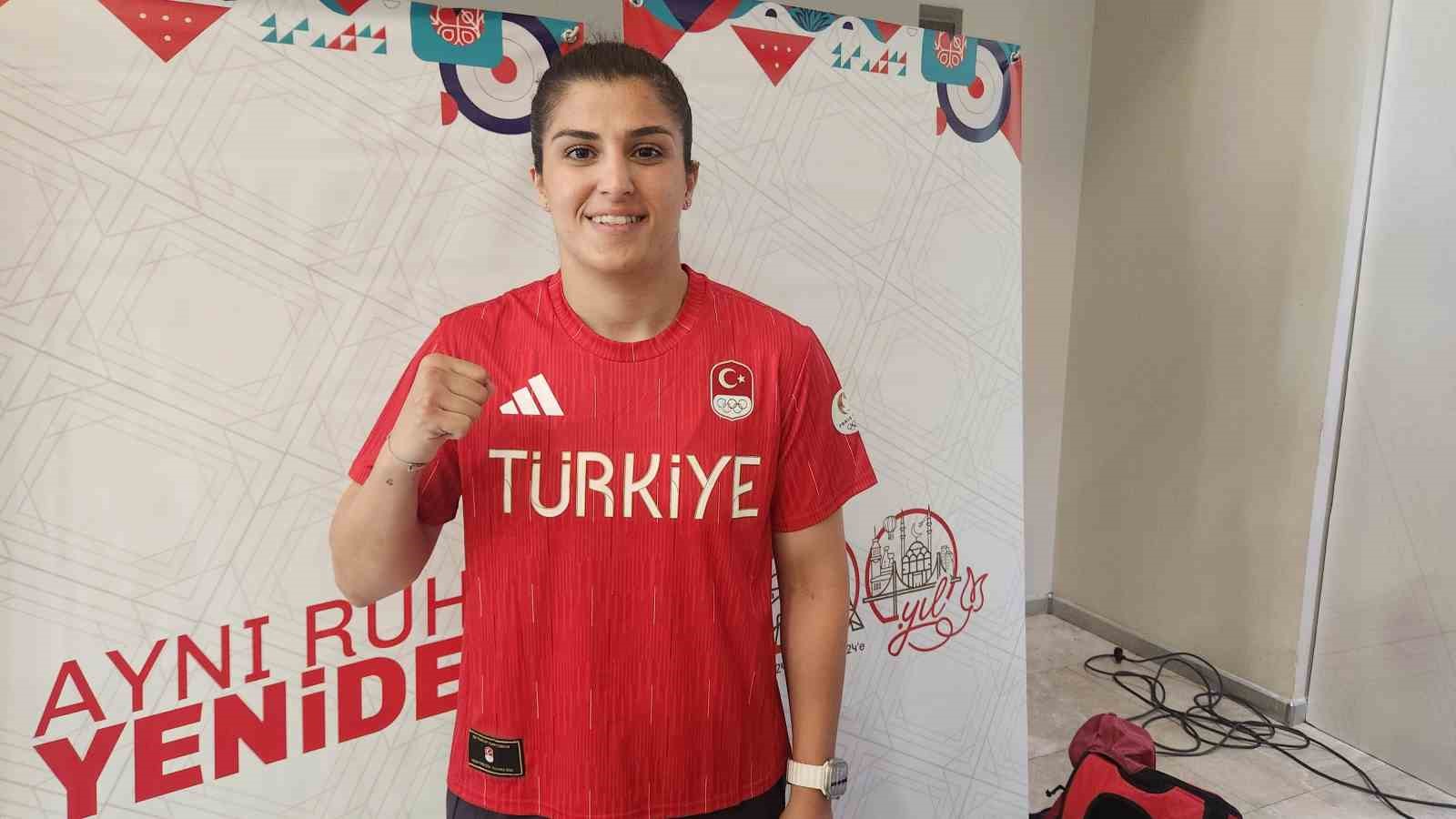 Buse Naz Çakıroğlu: “100. yılda, 100. yıl takımı olarak 100 yıl sonra tekrar Paris’teyiz”
