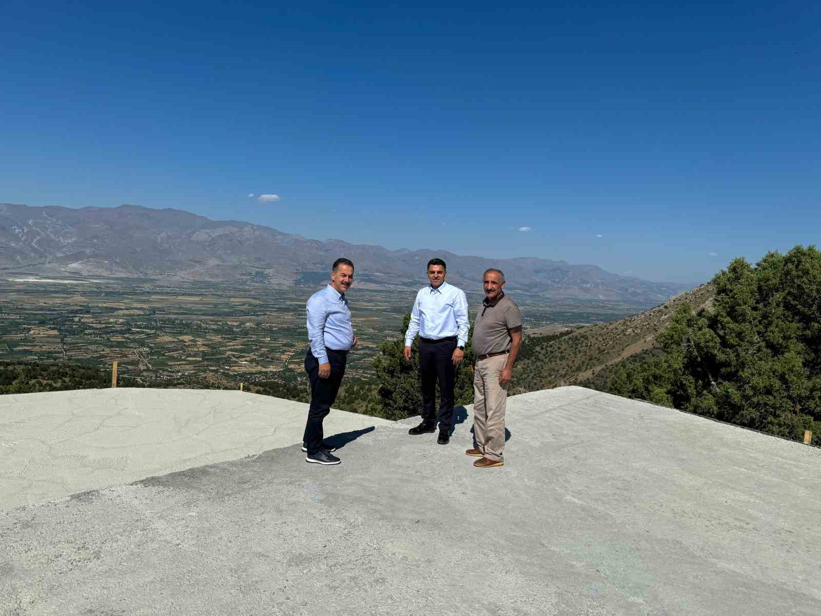 Ergan Dağı Tatil K&ouml;y&uuml; d&ouml;rt mevsim misafirlerin yeni adresi olacak
