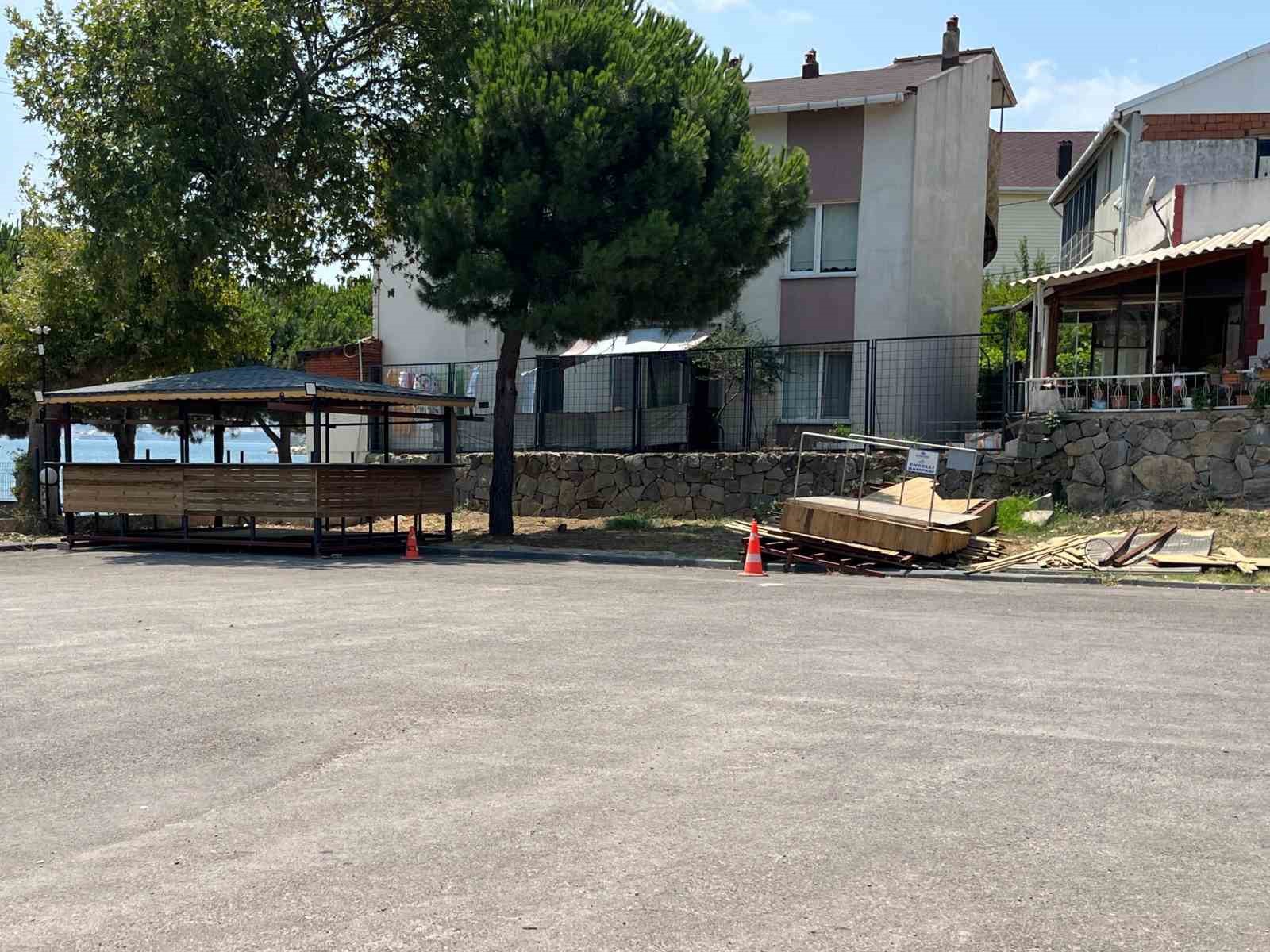 Bandırma Belediyesi&rsquo;nin plaj işgaline kaymakamlık izin vermedi
