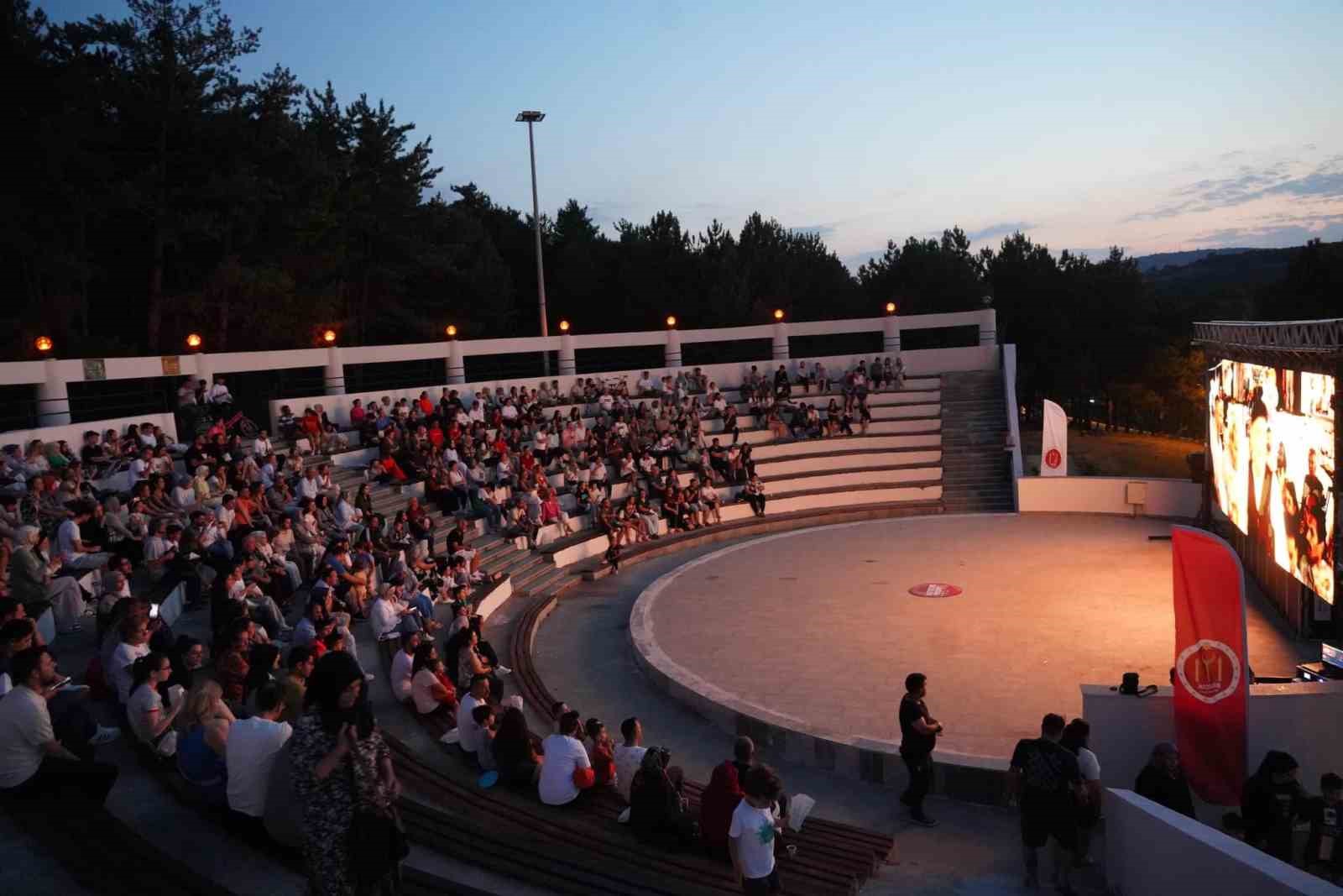 Başkan Subaşı nostalji atmosferine kapıldı