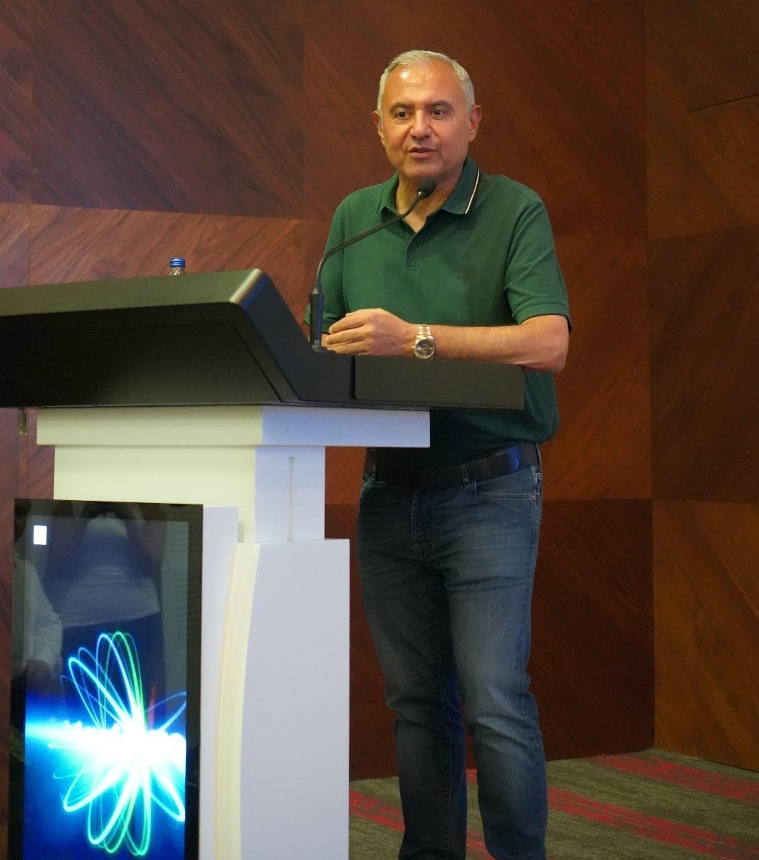 AOSB Başkanı Sütcü: “Uluslararası rekabette zorlanılan bir dönemde yeni pazarlar yeni fırsatlar sunuyor”