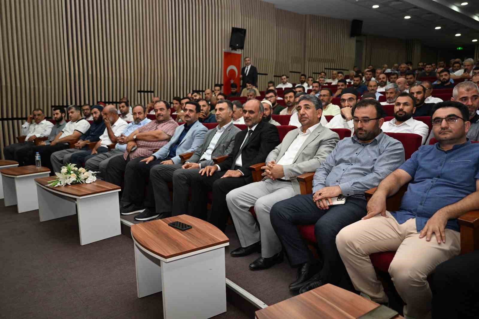 Battalgazi&rsquo;de m&uuml;ft&uuml; &Ouml;zdemir&rsquo;e veda programı
