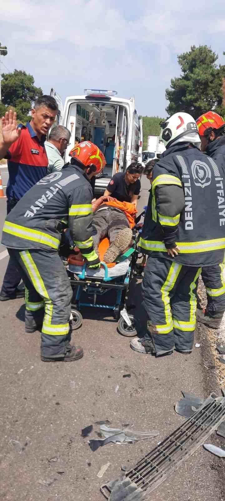 Kontrolden çıkan otomobil şarampole yuvarlandı: 3 yaralı