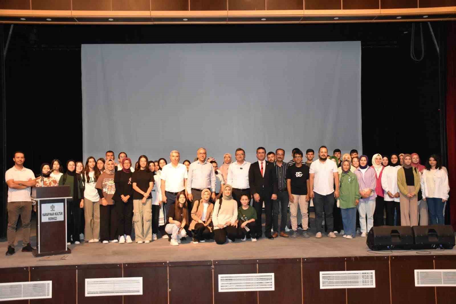 Karapınar’da "Tercih Geleceğinizi Aydınlatır” konferansı
