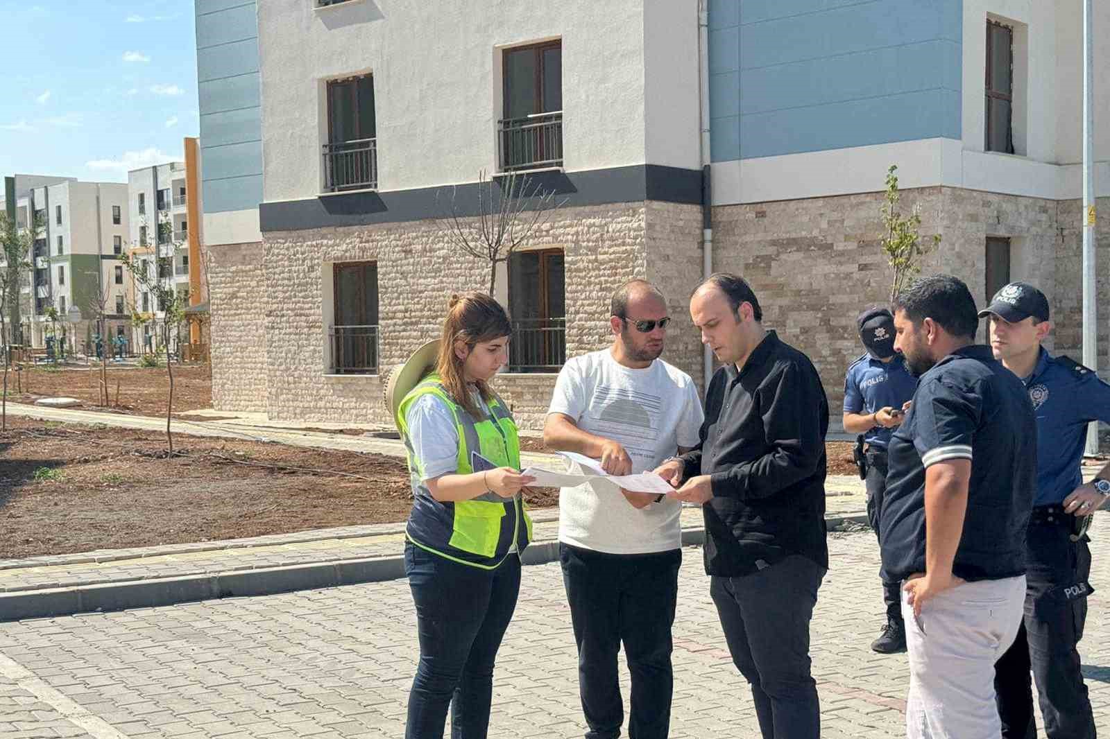 Araban&rsquo;da 220 adet 1. etap deprem konutları hak sahiplerine teslim edilecek
