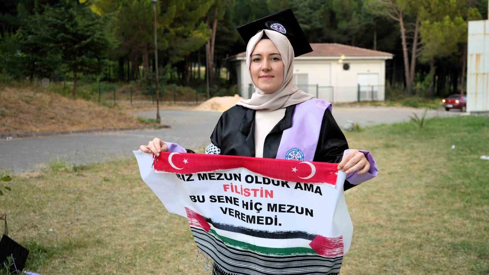 Mezun öğrencilerden Filistin’e destek