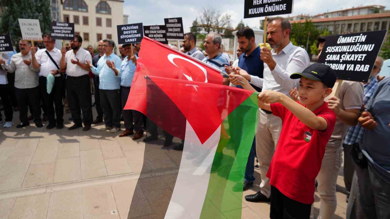 Kırıkkale’de Filistin için dayanışma: Netanyahu daveti kınandı