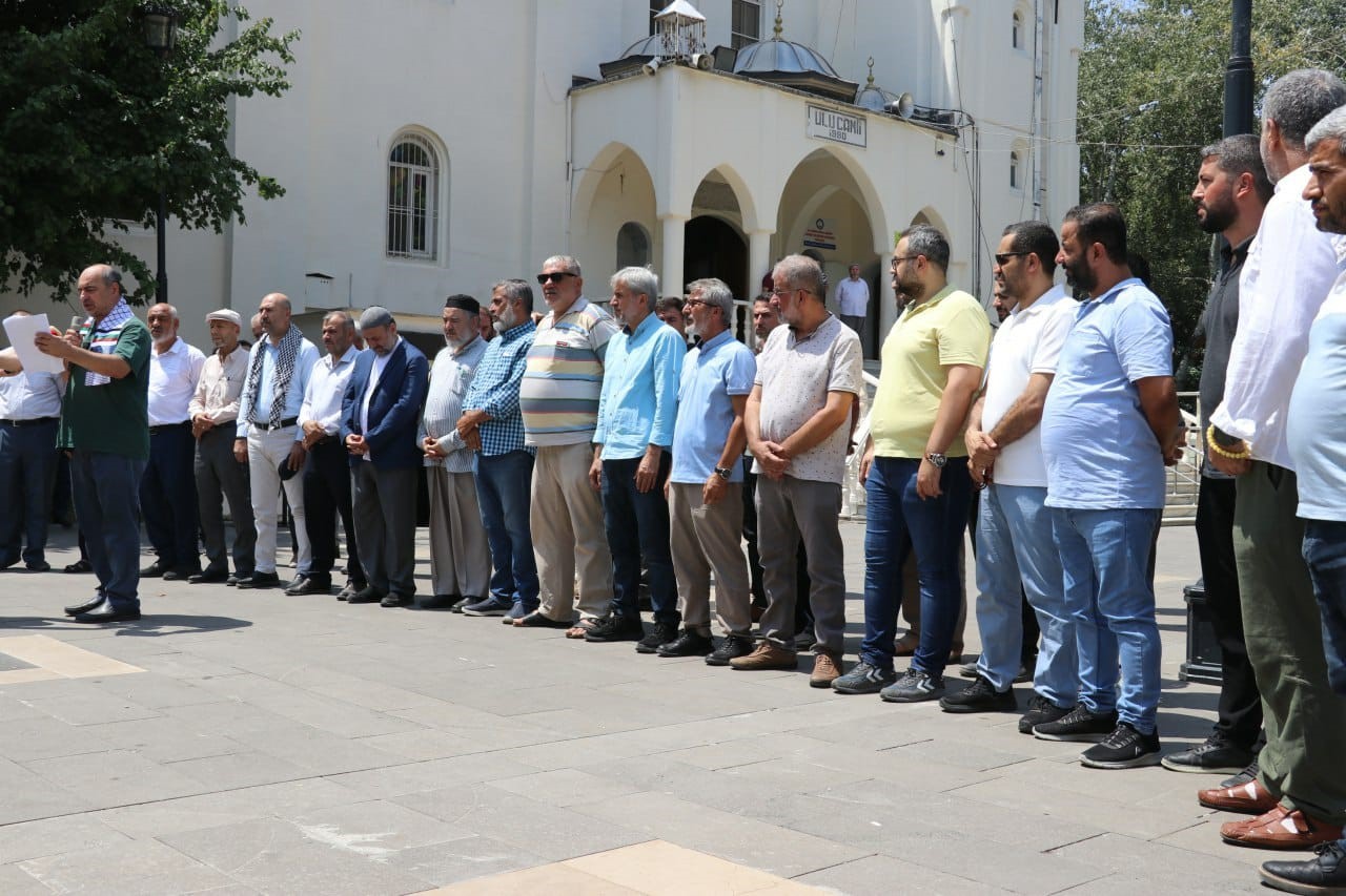 İsrail’in Gazze saldırıları ve Netanyahu’nun ABD Kongresinde alkışlanması protesto edildi
