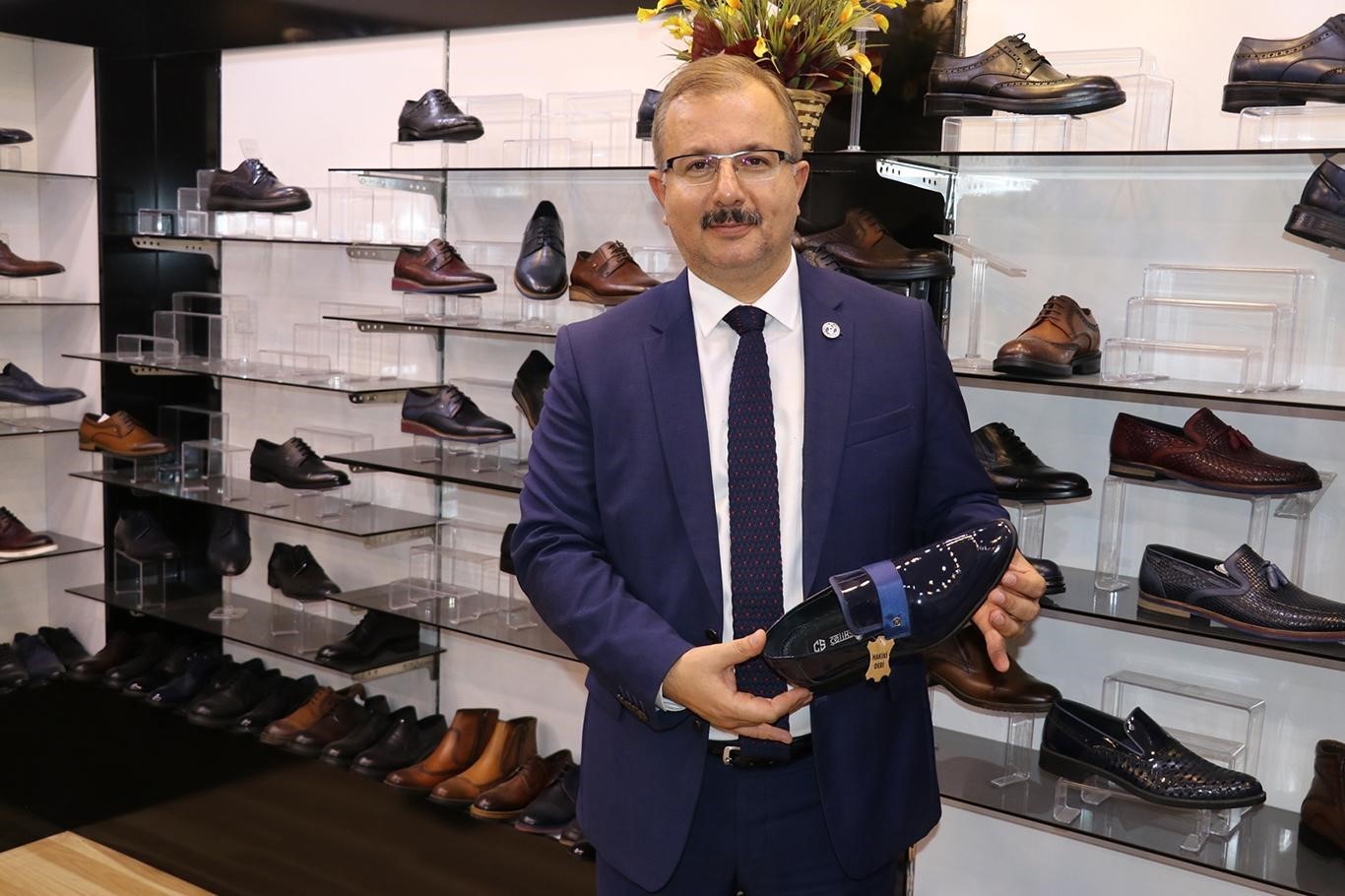 Gaziantep&rsquo;te &uuml;retilen ayakkabılar 35 &uuml;lkeye ihra&ccedil; ediliyor
