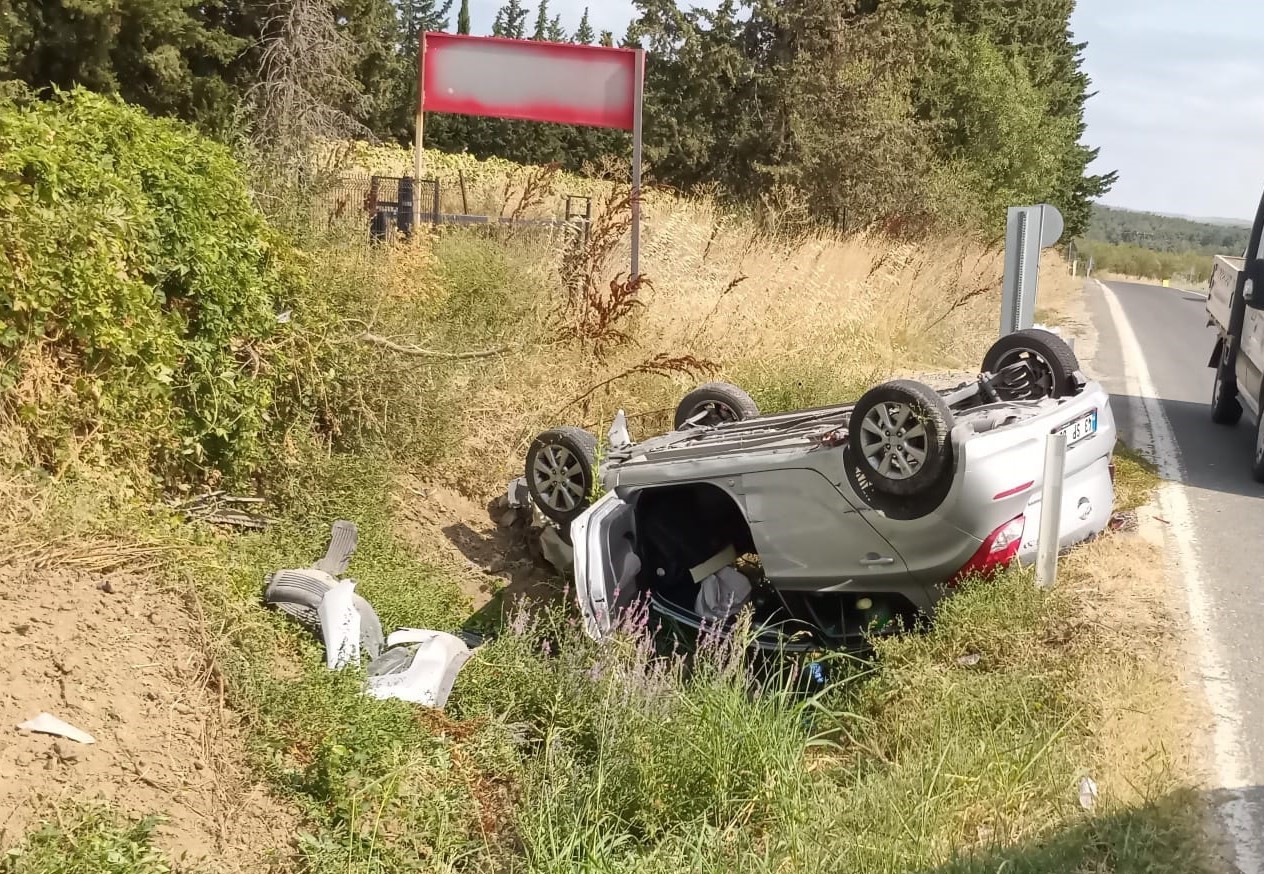 Keşan’da takla atan otomobilde 3 kişi yaralandı