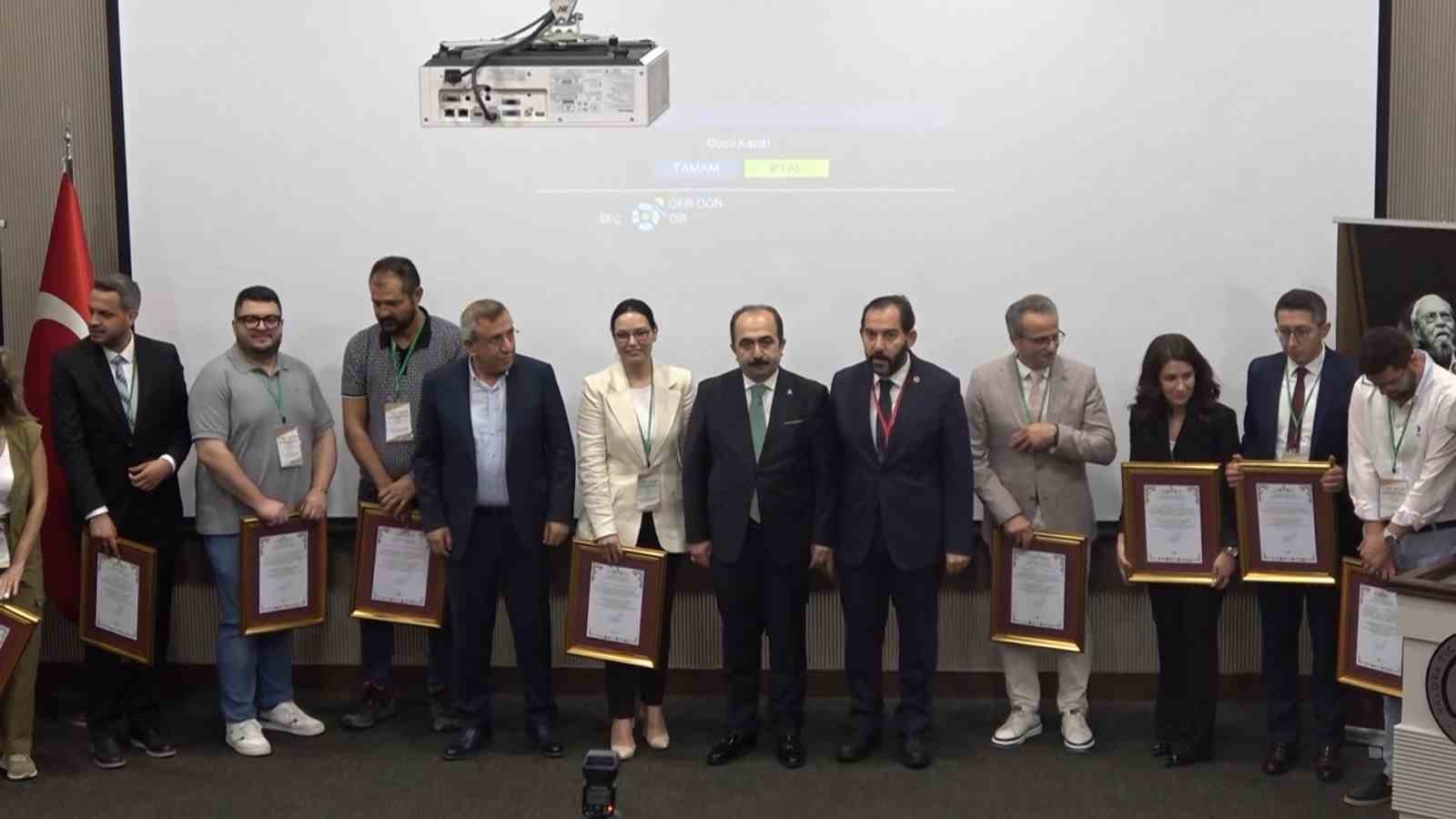 TTK Başkanı Prof. Dr. Yüksel Özgen Yalova’da sempozyuma katıldı
