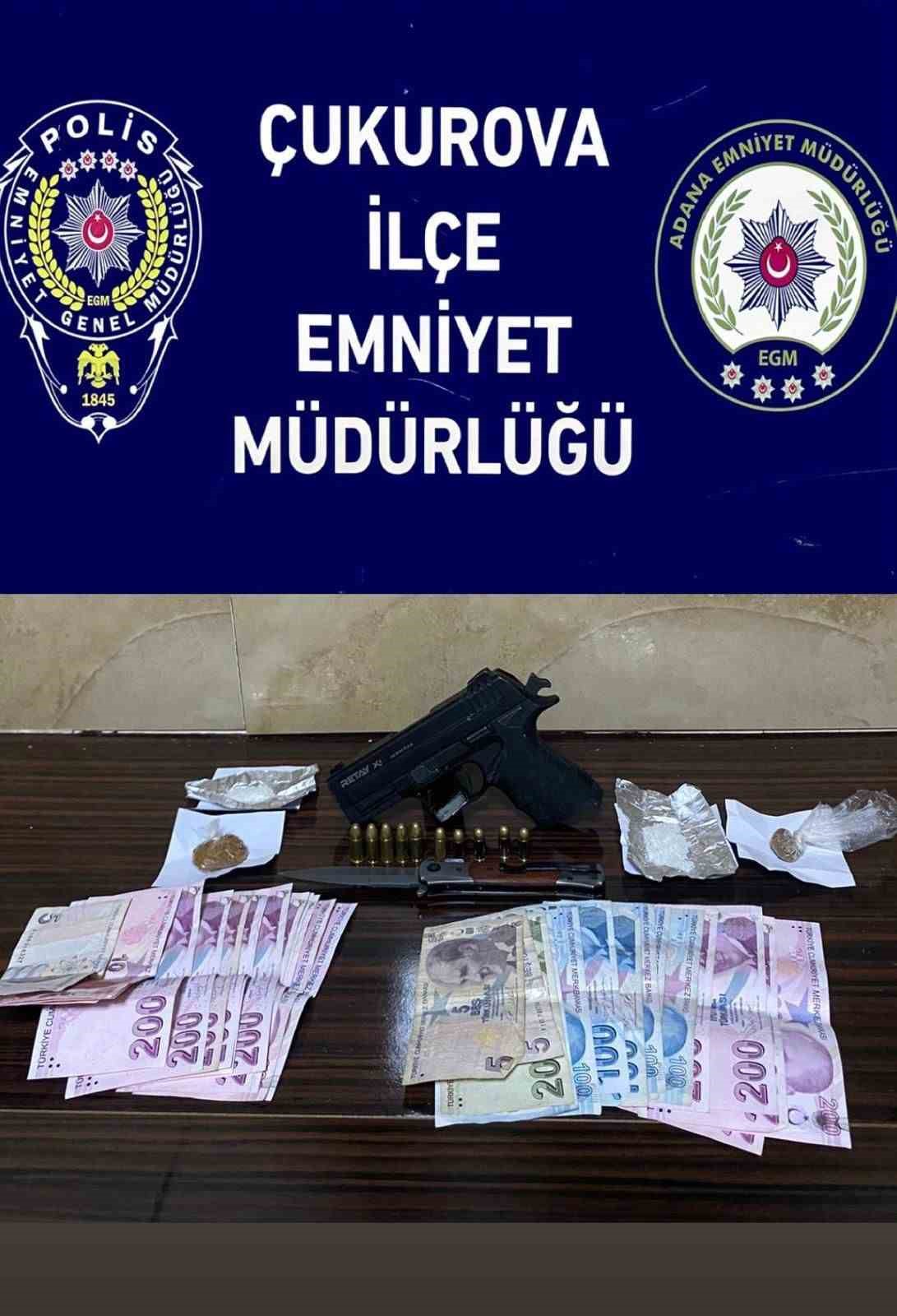 Uyuşturucu partisine polis baskını: 5 gözaltı