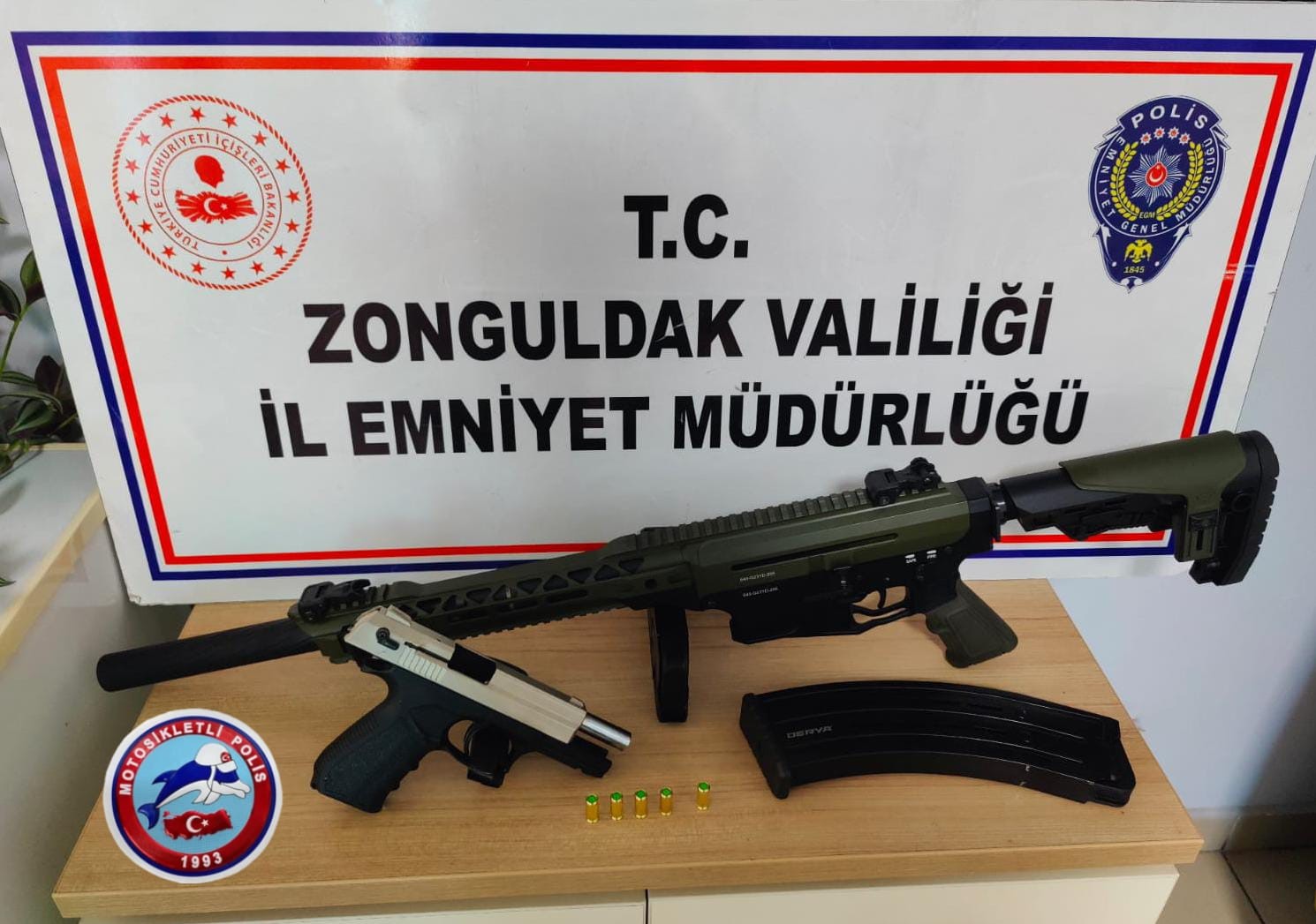 Zonguldak’ta jandarma ve polisin denetimleri sürüyor