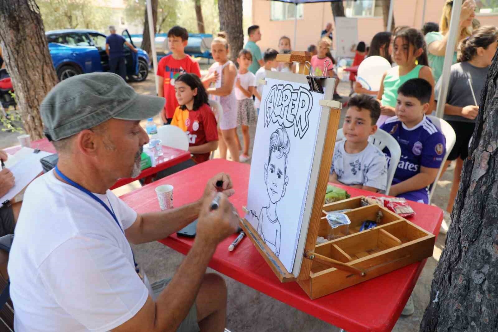 Büyükşehir Mizah ve Karikatür Şenliği’ni çocuklarla buluşturdu
