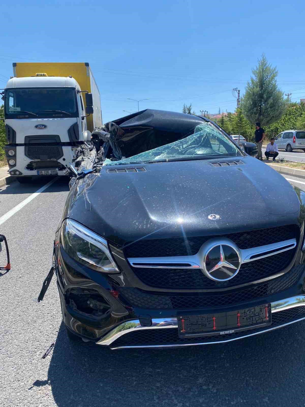 Malatya&rsquo;da 1 kişinin &ouml;ld&uuml;ğ&uuml; kaza kamerada
