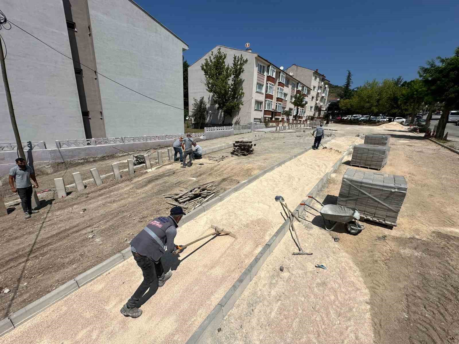 Bozüyük’te çalışmalar hız kesmeden devam ediyor