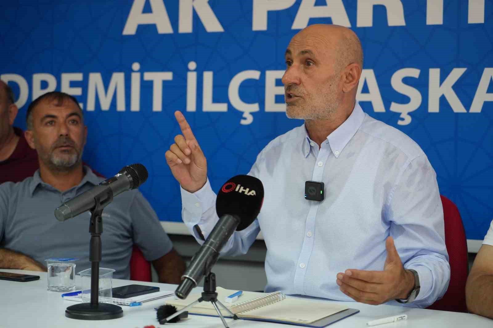 AK Parti Edremit İl&ccedil;e Başkanı Tuna istifa etti

