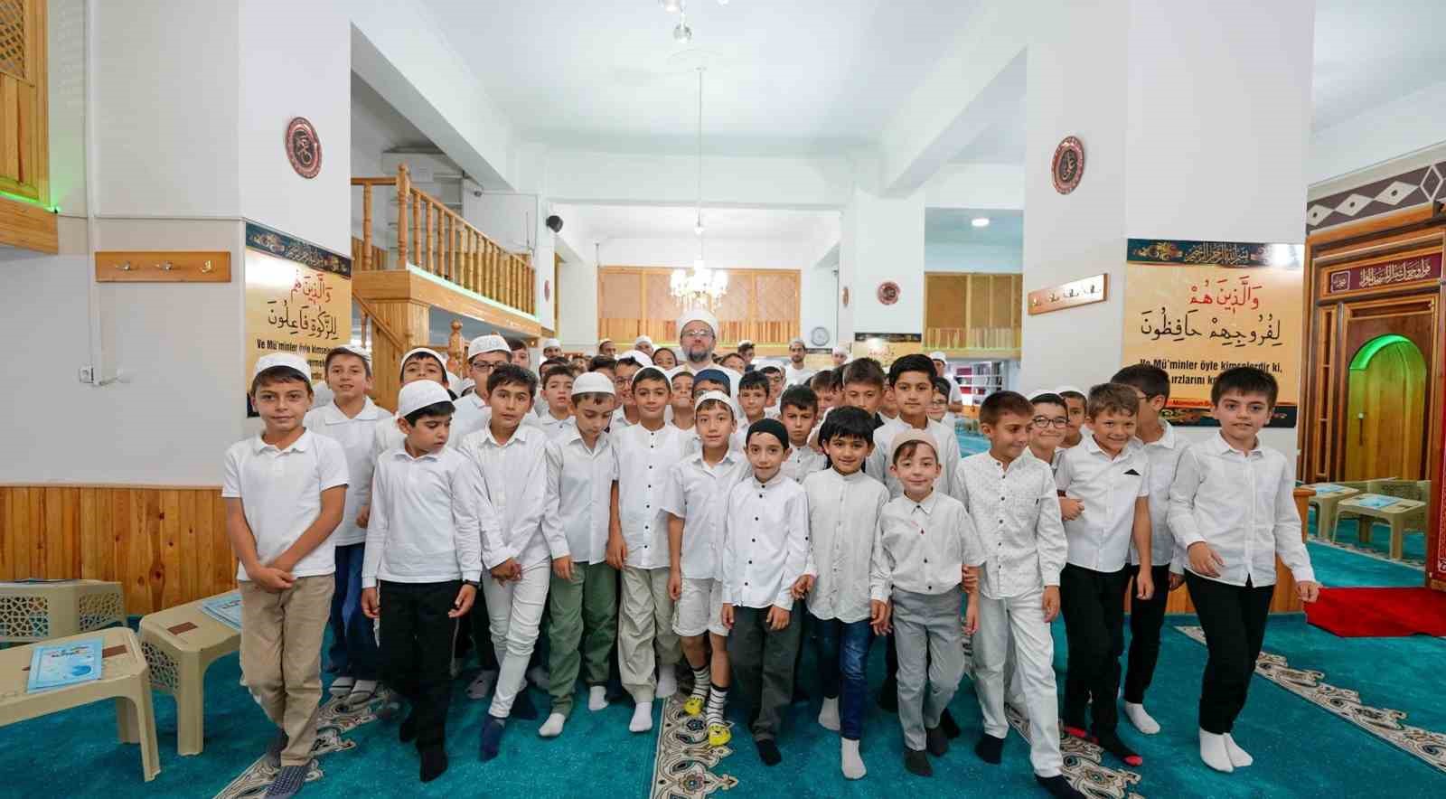 &Ouml;ğrencilere hafızlık temel eğitimi
