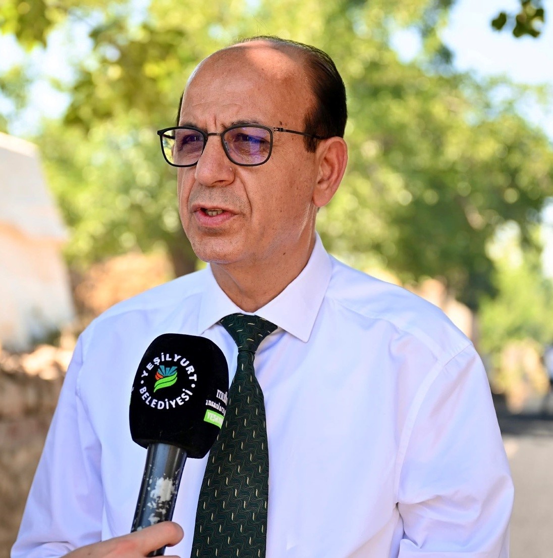 Ge&ccedil;it: &ldquo;İl&ccedil;emize yakışır yollar yapıyoruz&rdquo;
