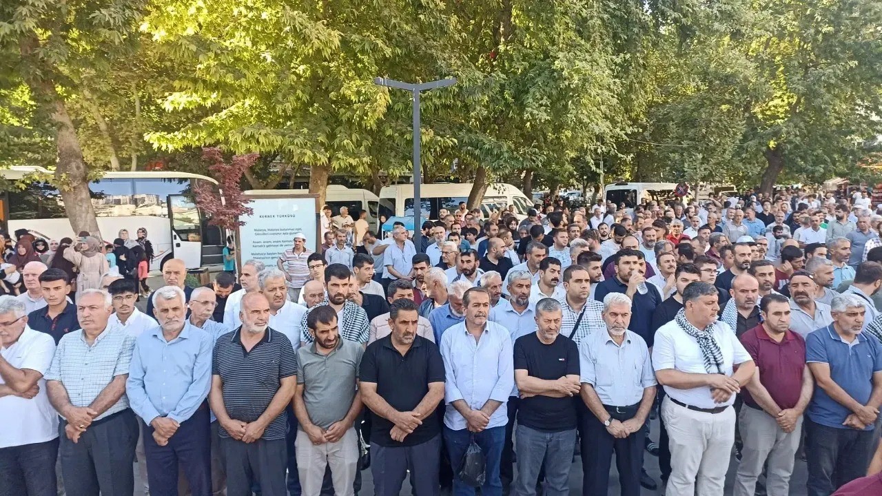 Malatya&rsquo;da Haniye i&ccedil;in gıyabi cenaze namazı kılındı
