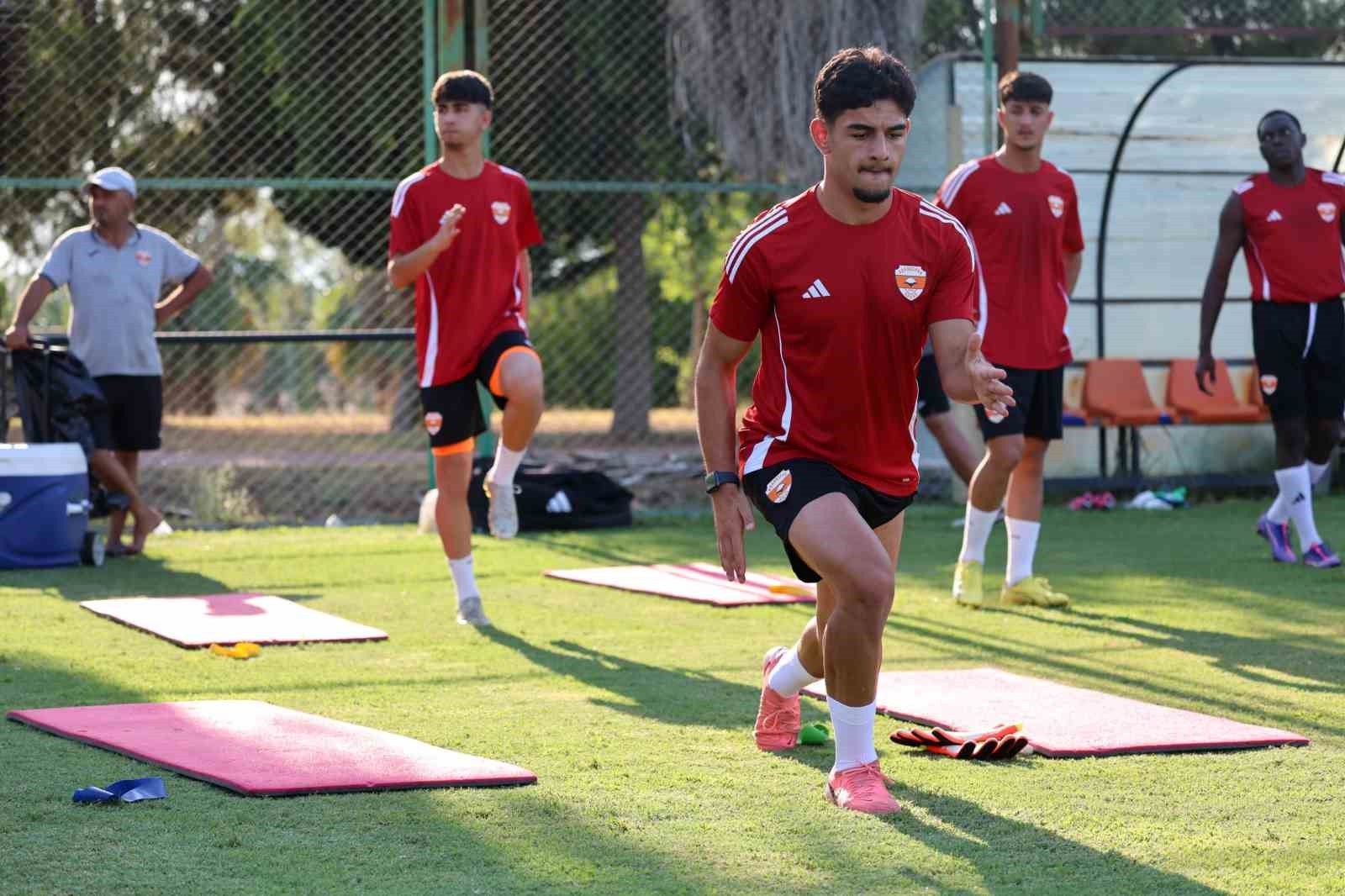 Adanaspor, Esenler Erokspor maçı hazırlıklarını sürdürdü