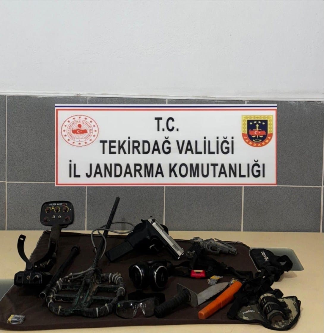 Tekirdağ&rsquo;da ka&ccedil;ak kazı operasyonları
