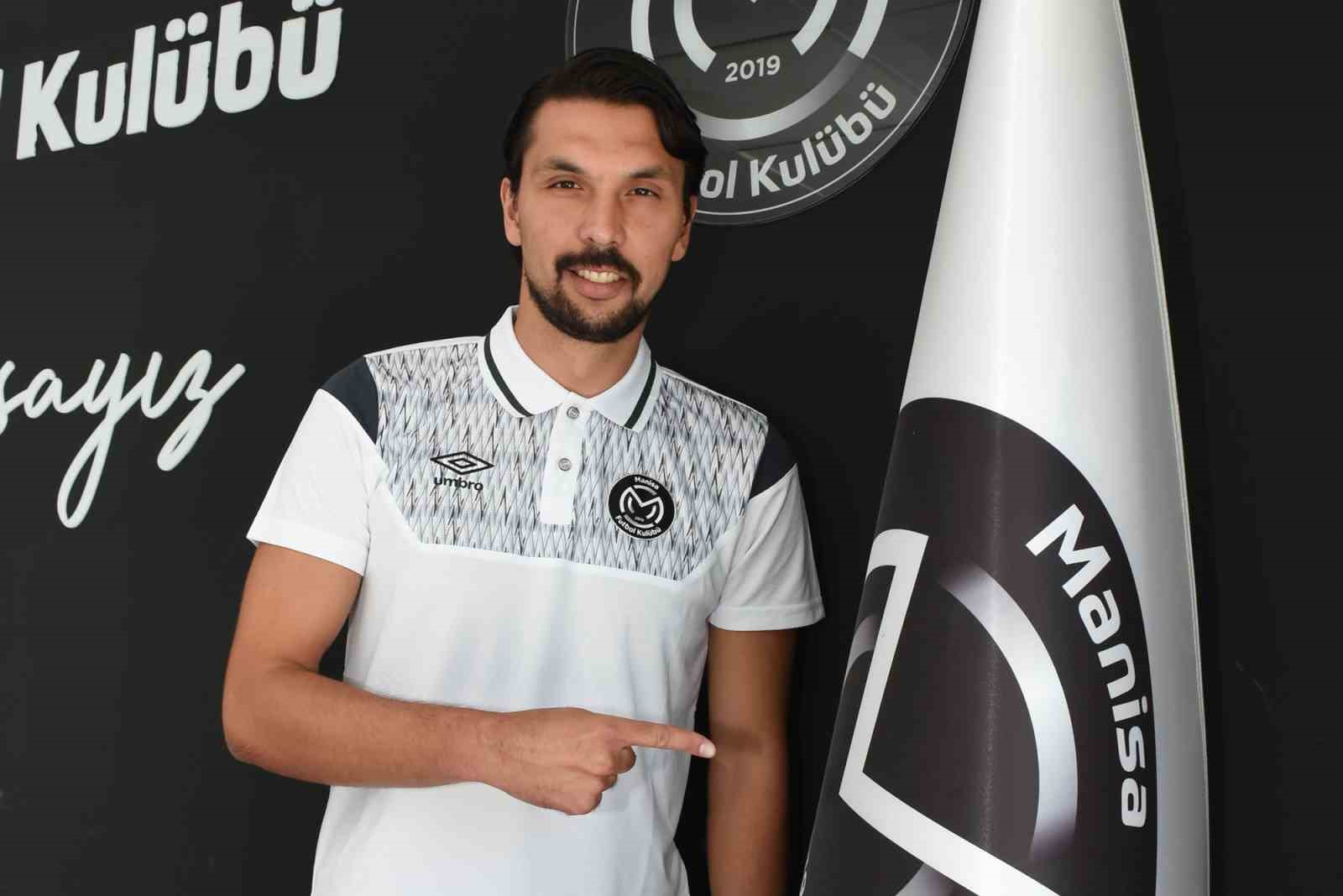 Manisa FK Alperen Uysal’ı kadrosuna kattı