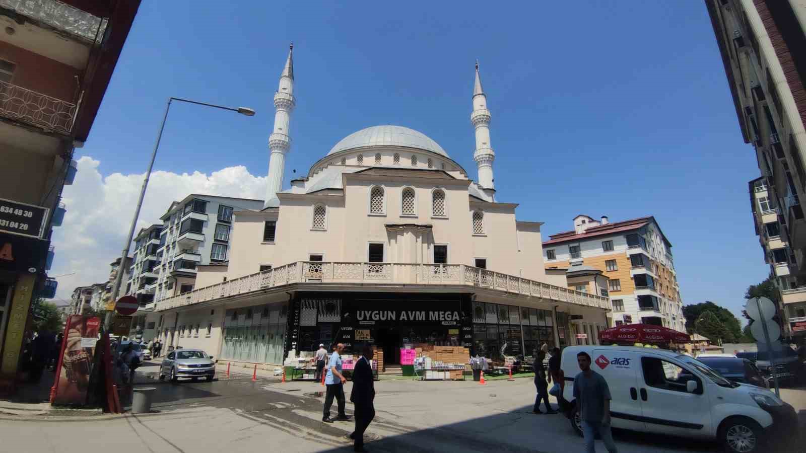 Hamas Siyasi B&uuml;ro Başkanı Haniye i&ccedil;in Tatvan&rsquo;ta gıyabi cenaze namazı kılındı
