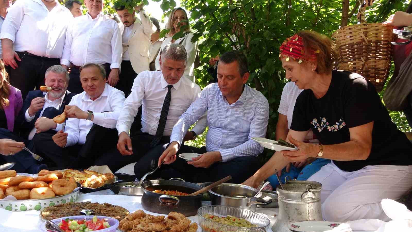 CHP Lideri Özel’den ’fındık fiyatı’ eleştirisi: “Hızla revize edilmeli"
