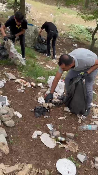 Yemek videosu çekmek için gitmiştiler minibüs dolusu çöple geri döndüler
