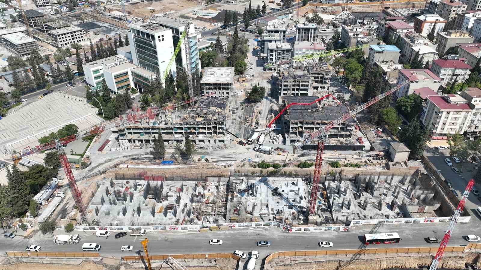 Başkan G&ouml;rgel: &ldquo;4 binin &uuml;zerinde yaşam alanının inşası s&uuml;r&uuml;yor"
