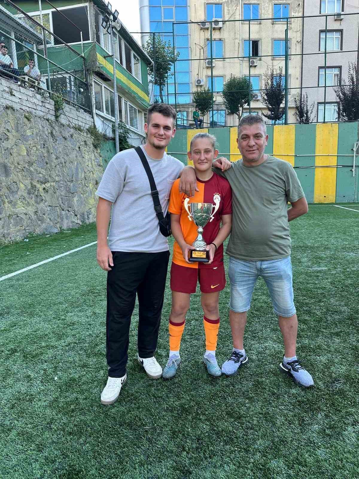 Kapaklı&rsquo;dan Galatasaray&rsquo;a uzanan başarı &ouml;yk&uuml;s&uuml;
