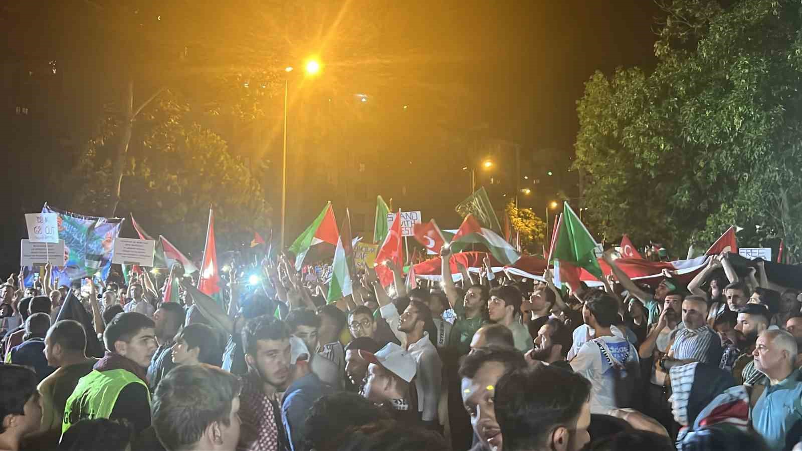 Ankara&rsquo;da İsmail Heniyye i&ccedil;in y&uuml;r&uuml;y&uuml;ş d&uuml;zenlendi
