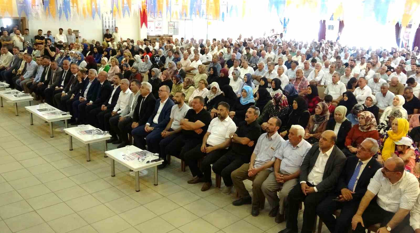 AK Parti Genel Başkan Yardımcısı Demiröz: "Türkiye, 2025’te yine dünyada en hızlı büyüyen ülkeler arasında yerini alacak"