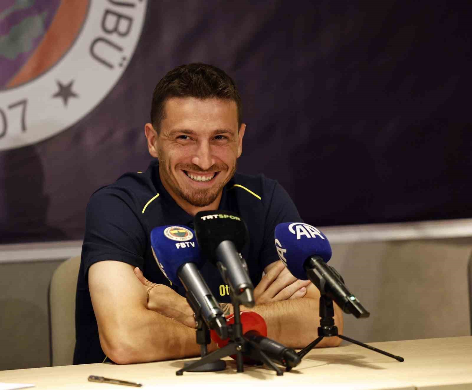 Mert Hakan Yandaş: "Lille maçına iyi hazırlandık"