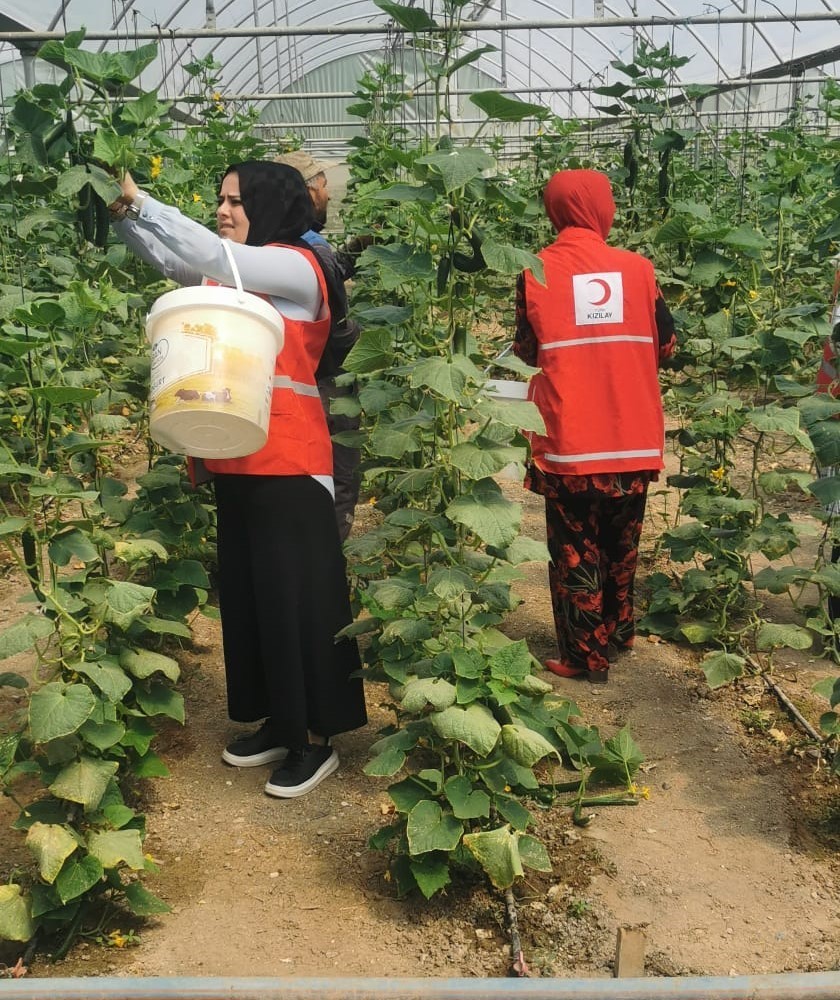 Hükümlülerin ürettiği ürünler ihtiyaç sahiplerine ulaştırıldı
