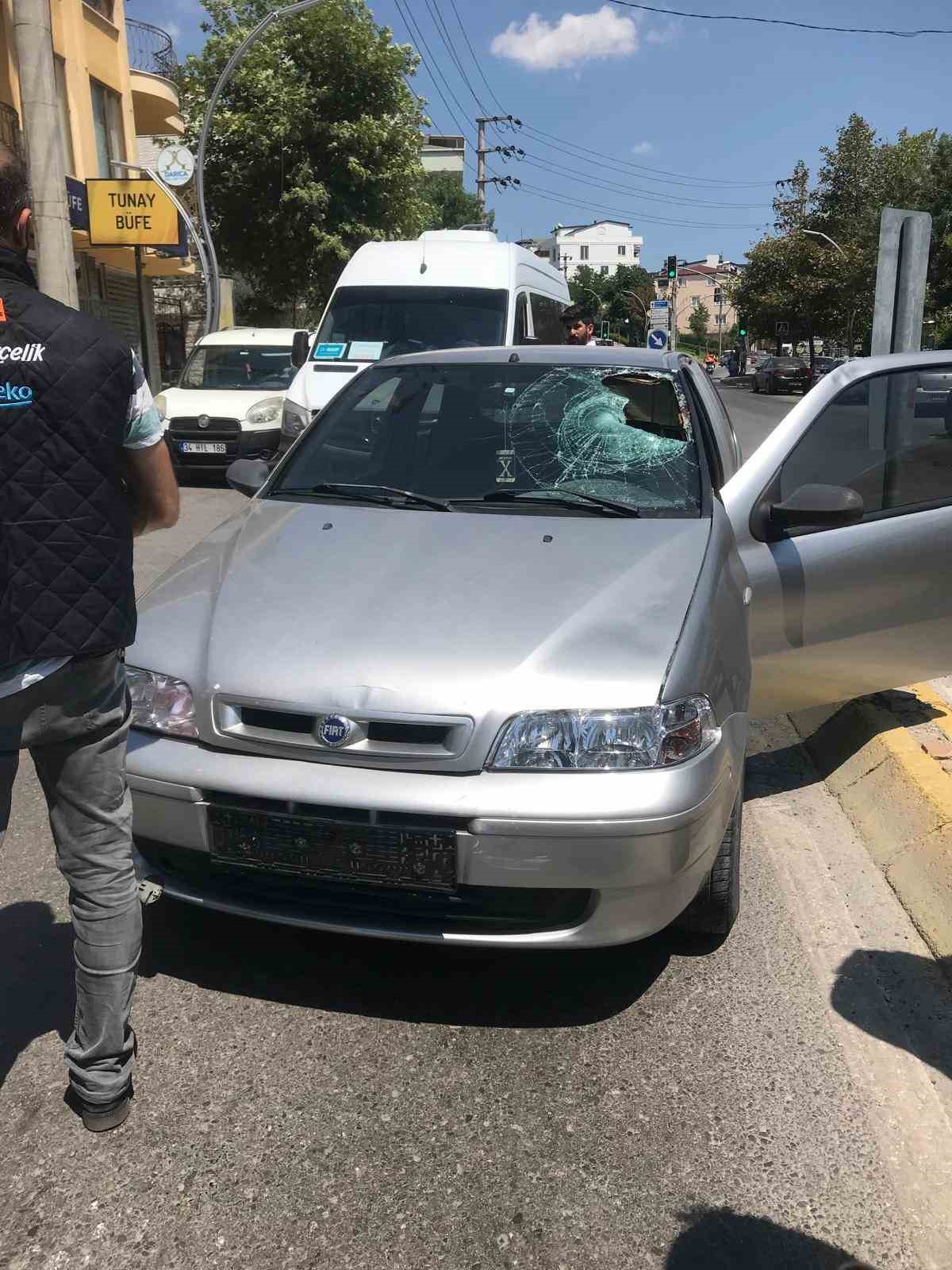 Otomobilin çarptığı yaya yaralandı