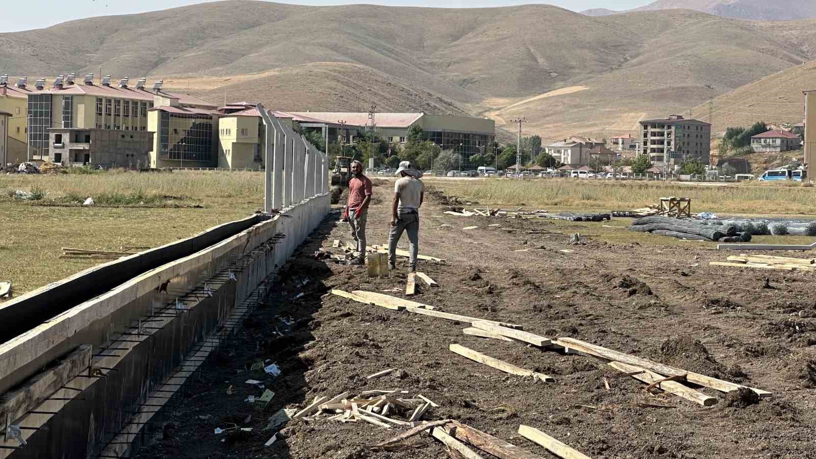 Yüksekova’da ILS cihazının kurulumu için çalışmalara başlandı
