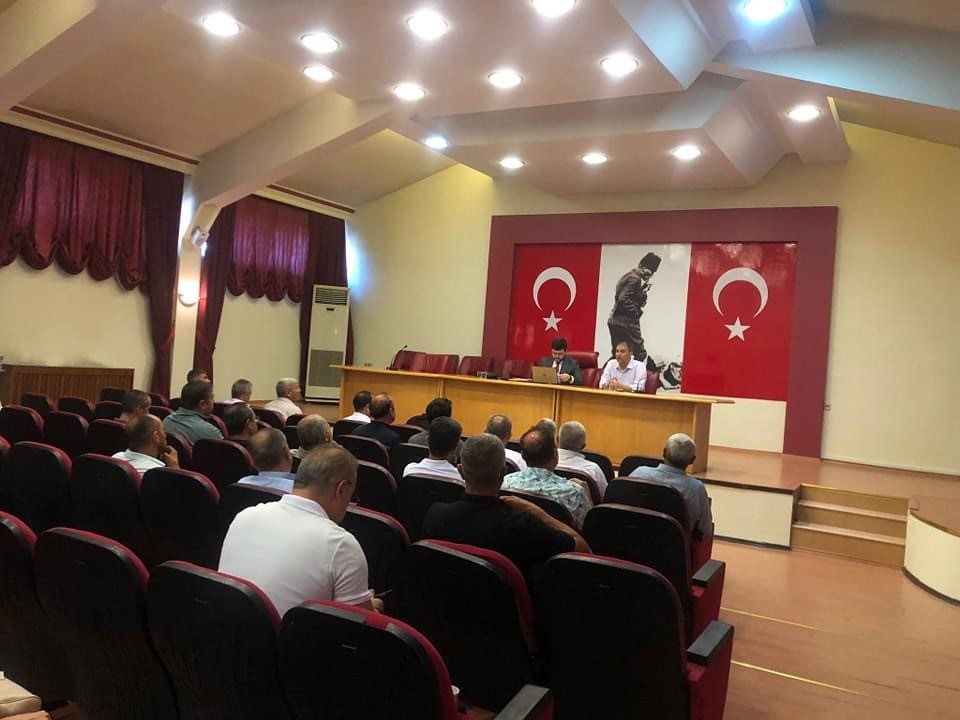 Afyonkarahisar&rsquo;da s&uuml;t &uuml;reticileri bir araya geldi

