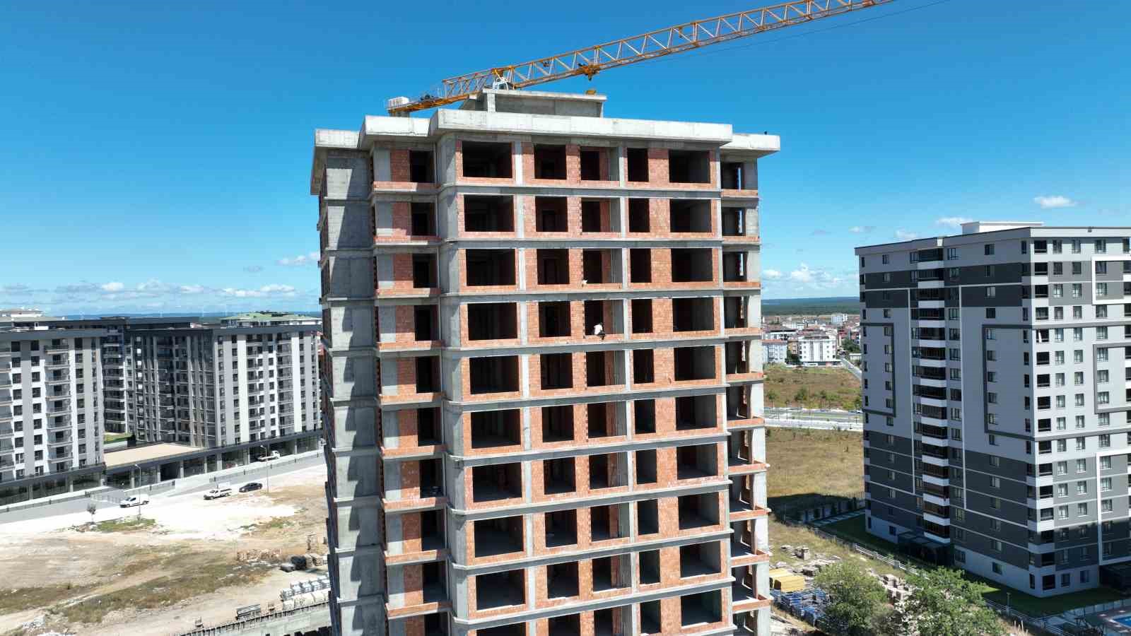 Kumar y&uuml;z&uuml;nden intihar girişimi
