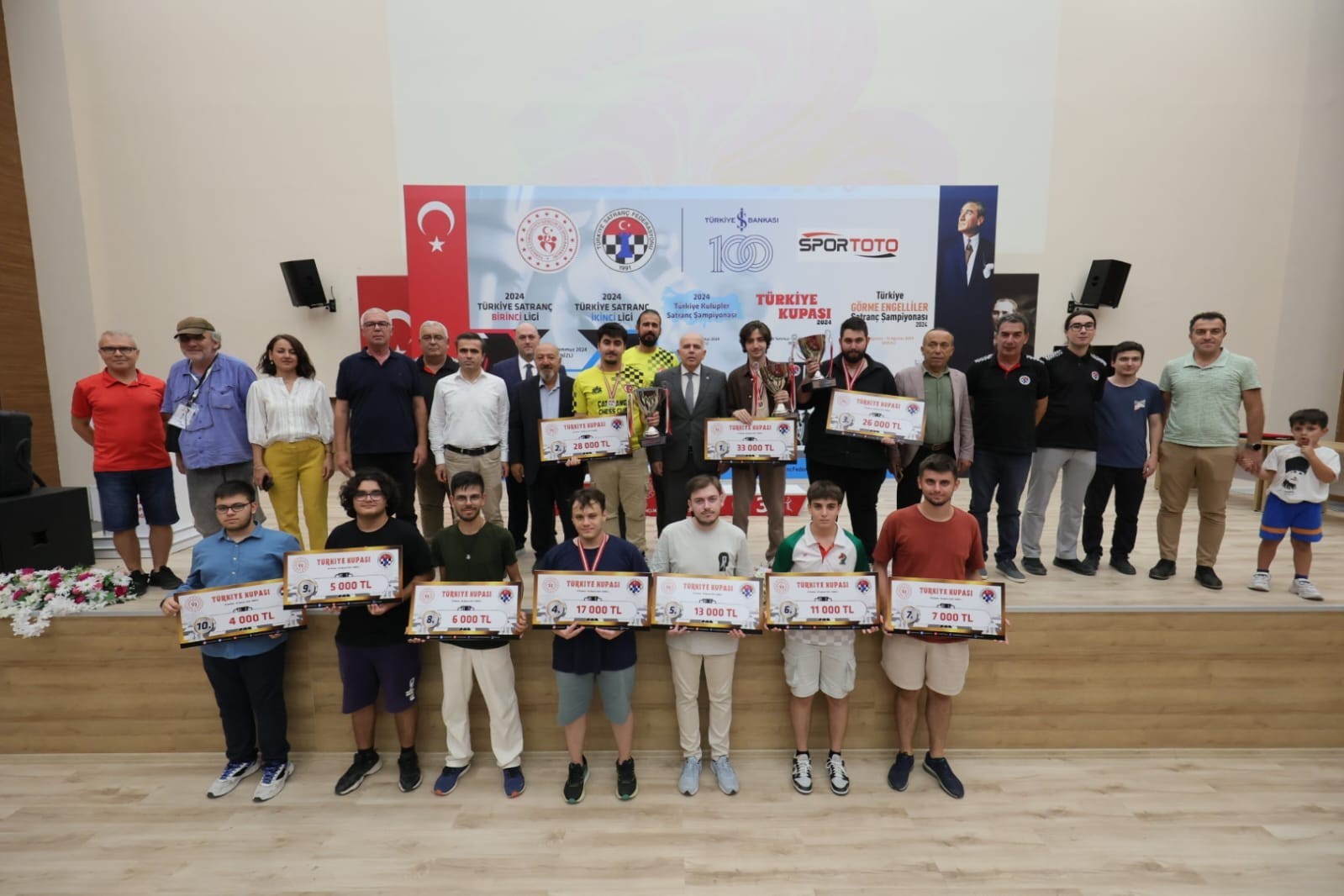 663 sporcunun katıldığı Satran&ccedil; T&uuml;rkiye Kupası heyecanı sona erdi
