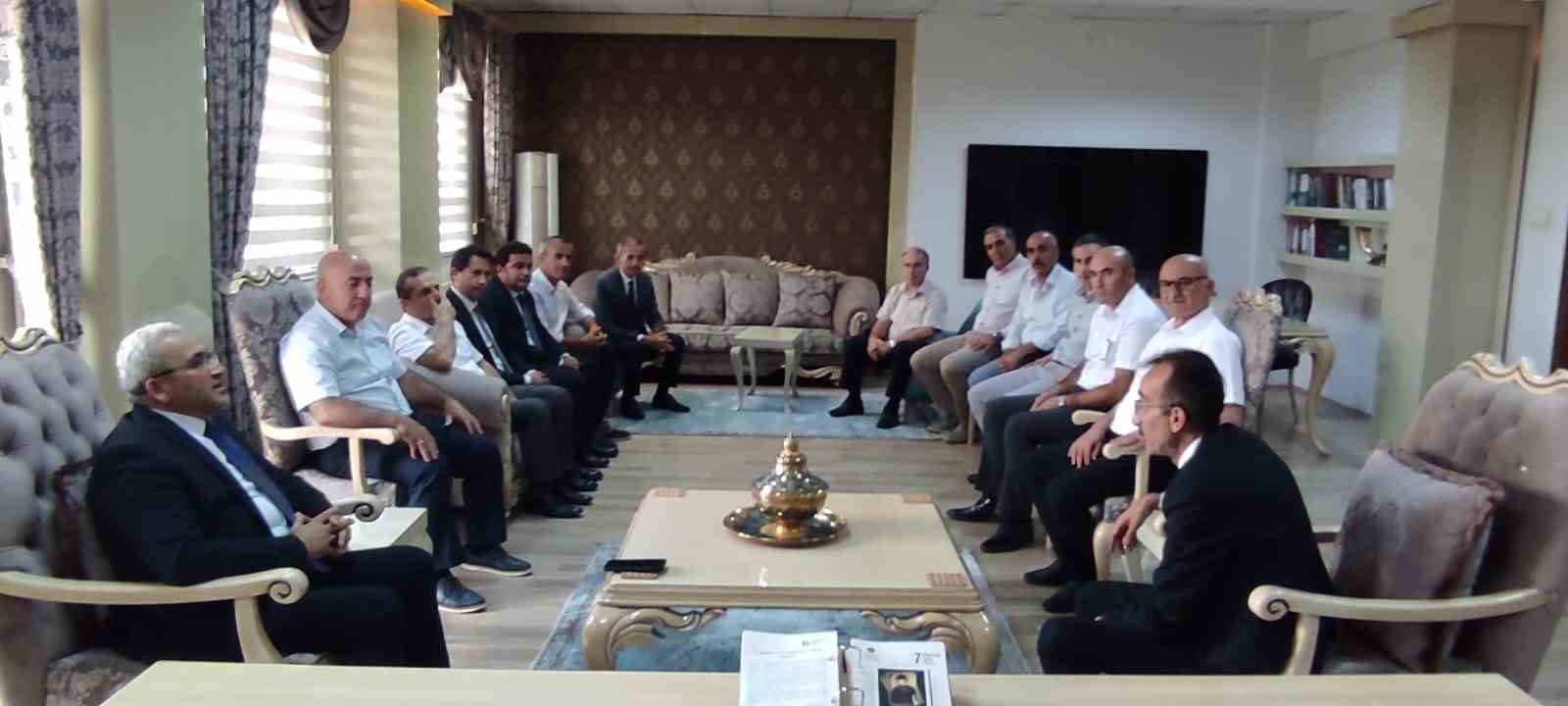 &Ccedil;orum Milli Eğitim M&uuml;d&uuml;r&uuml; Cemil &Ccedil;ağlar g&ouml;revine başladı
